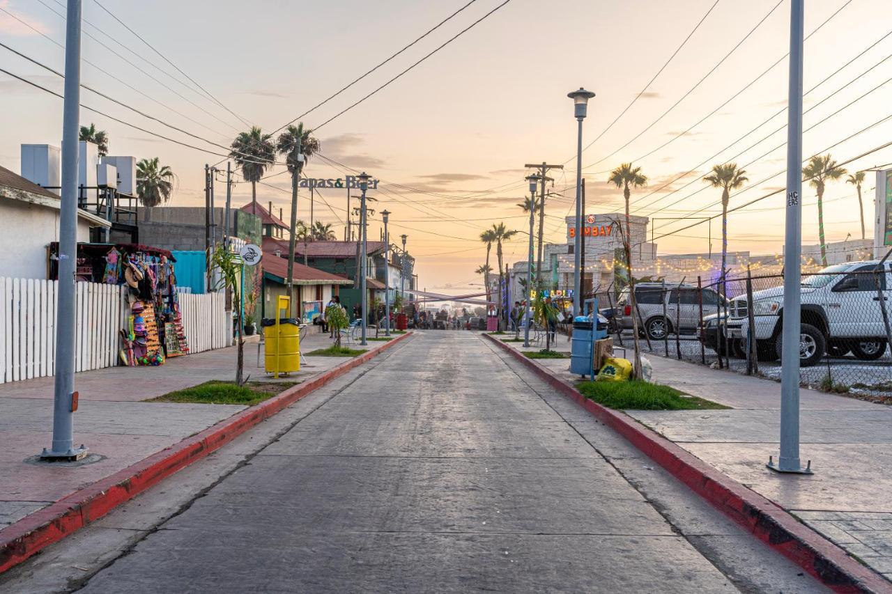 2 Br/ 1 Ba Home, Sleeps 10, 1 Min Walk To Rosarito Beach Exterior foto