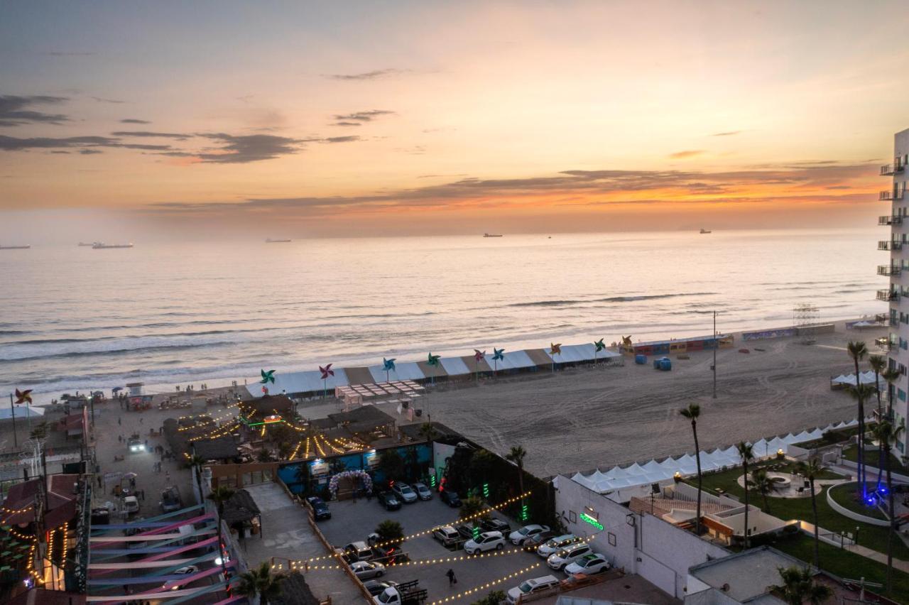 2 Br/ 1 Ba Home, Sleeps 10, 1 Min Walk To Rosarito Beach Exterior foto